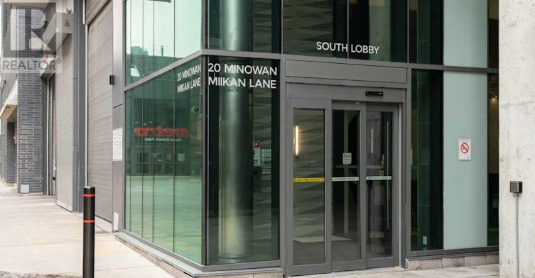 631-20 Minowan Miikan Lane, Toronto, ON, M6J 0E5 - 28