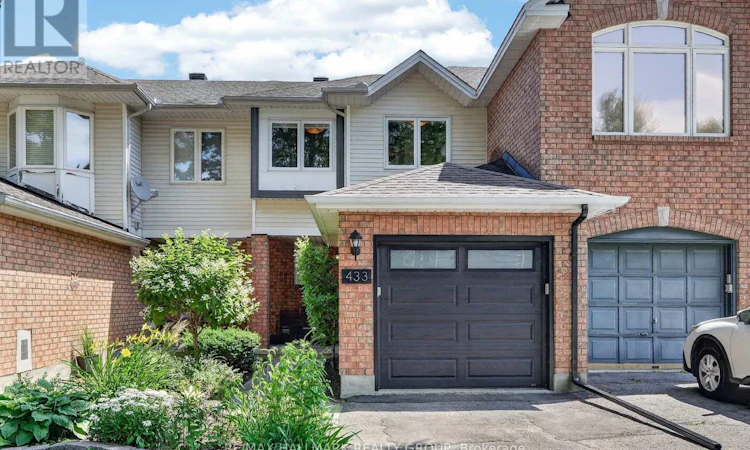 433 Lawler Crescent