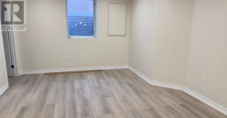 LOWER-128 Adam Place, Newmarket, ON, L3Y 8C4 - 15