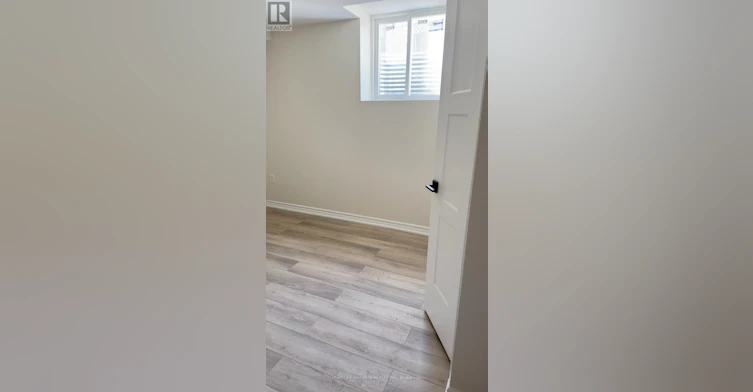 LOWER-128 Adam Place, Newmarket, ON, L3Y 8C4 - 22