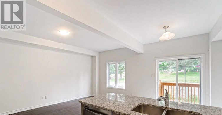 2-515 Garner Road W, Hamilton, ON, L9G 3K9 - 10