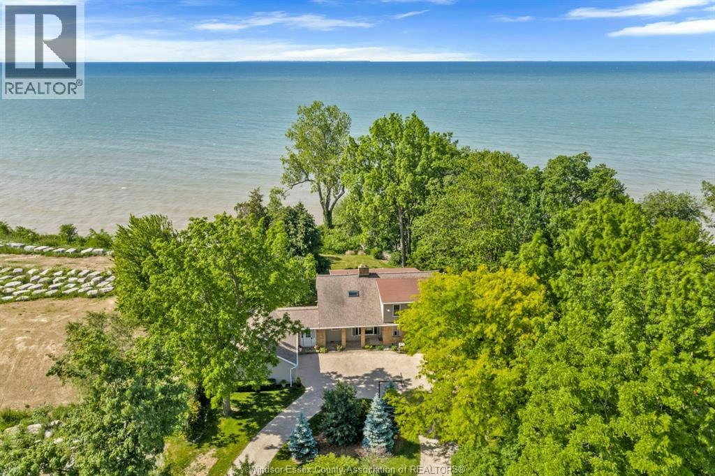 388 Seacliff Drive West, Leamington, ON, N8H 4E1