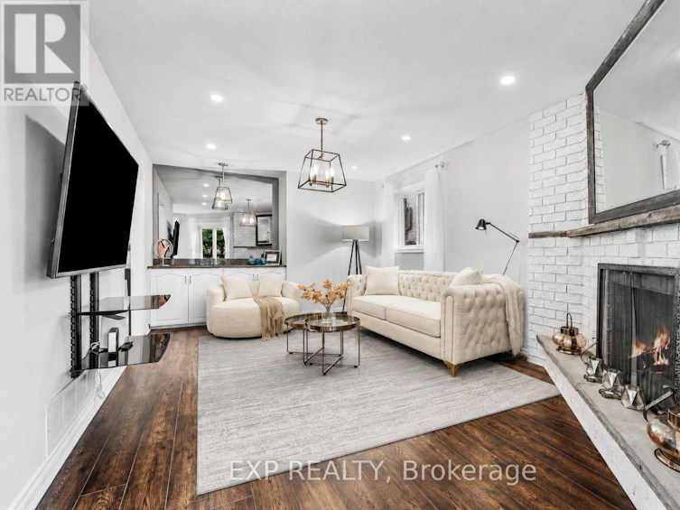 16 Wainwright Avenue, Richmond Hill, ON, L4C 5R5 - 15