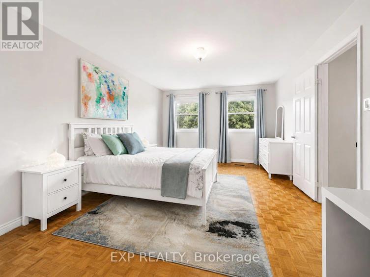 16 Wainwright Avenue, Richmond Hill, ON, L4C 5R5 - 19