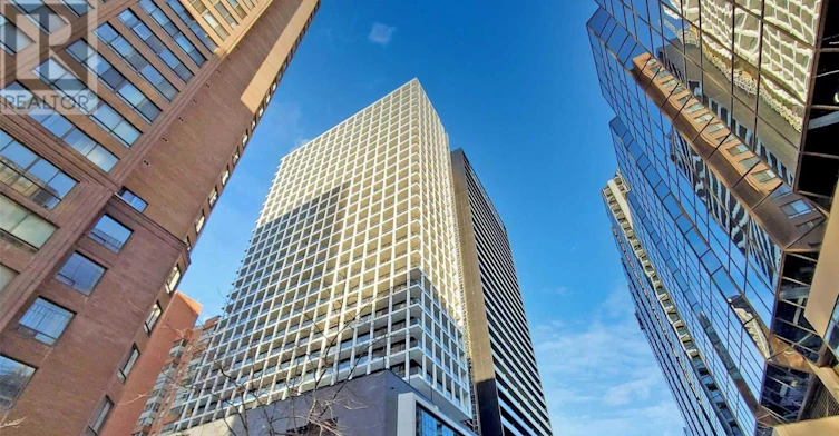 1307-20 Edward Street, Toronto, ON, M5G 1C9 - 3