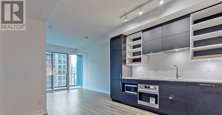 1307-20 Edward Street, Toronto, ON, M5G 1C9 - 12