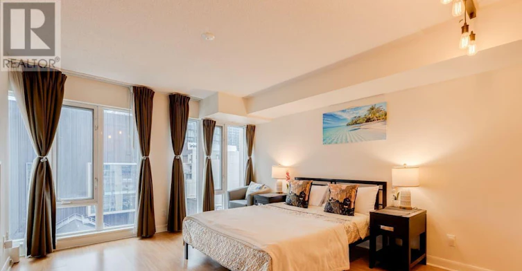 1317-200 Victoria Street, Toronto, ON, M5B 1V8
