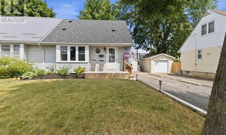 414 Flanders Row