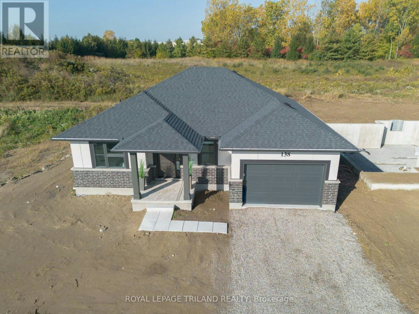 138 Benjamin Parkway, St. Thomas, ON, N5R 0R1