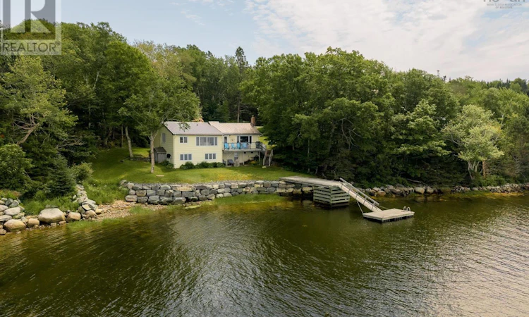 340 Petpeswick Road East