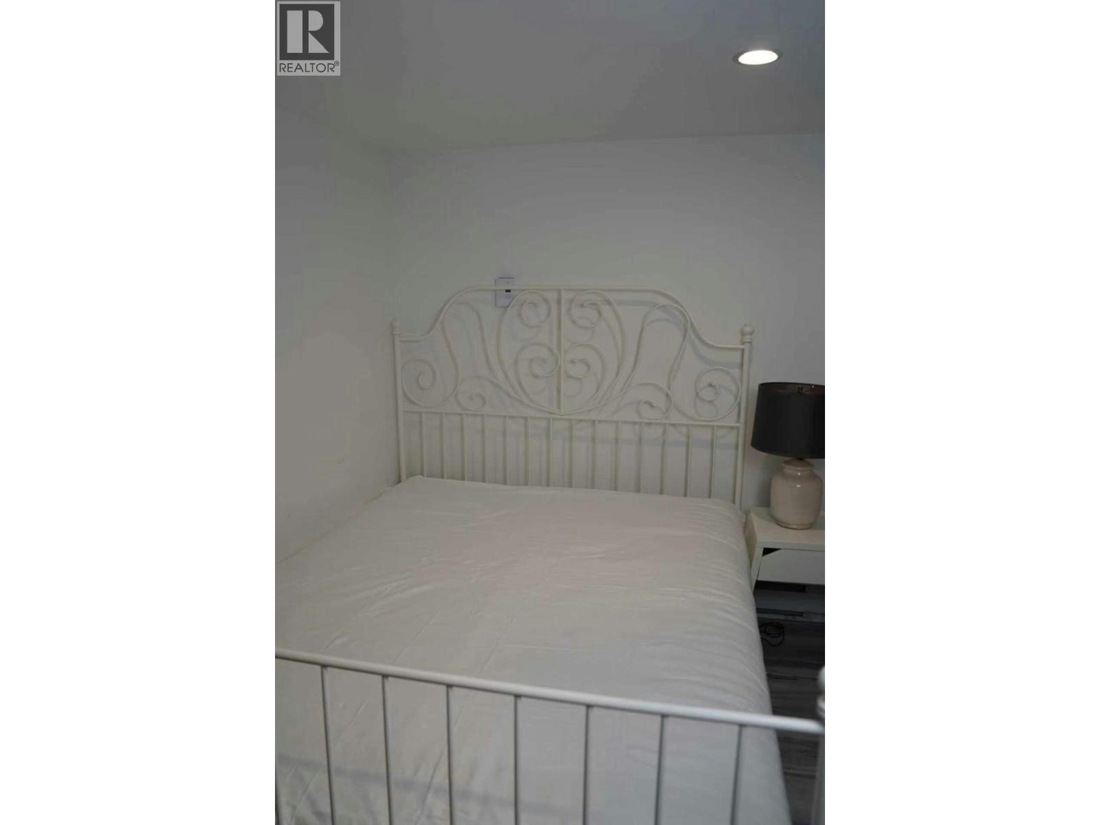 Lower Level-5669 Crown Street, Vancouver, BC, V6N 0B3 - 3