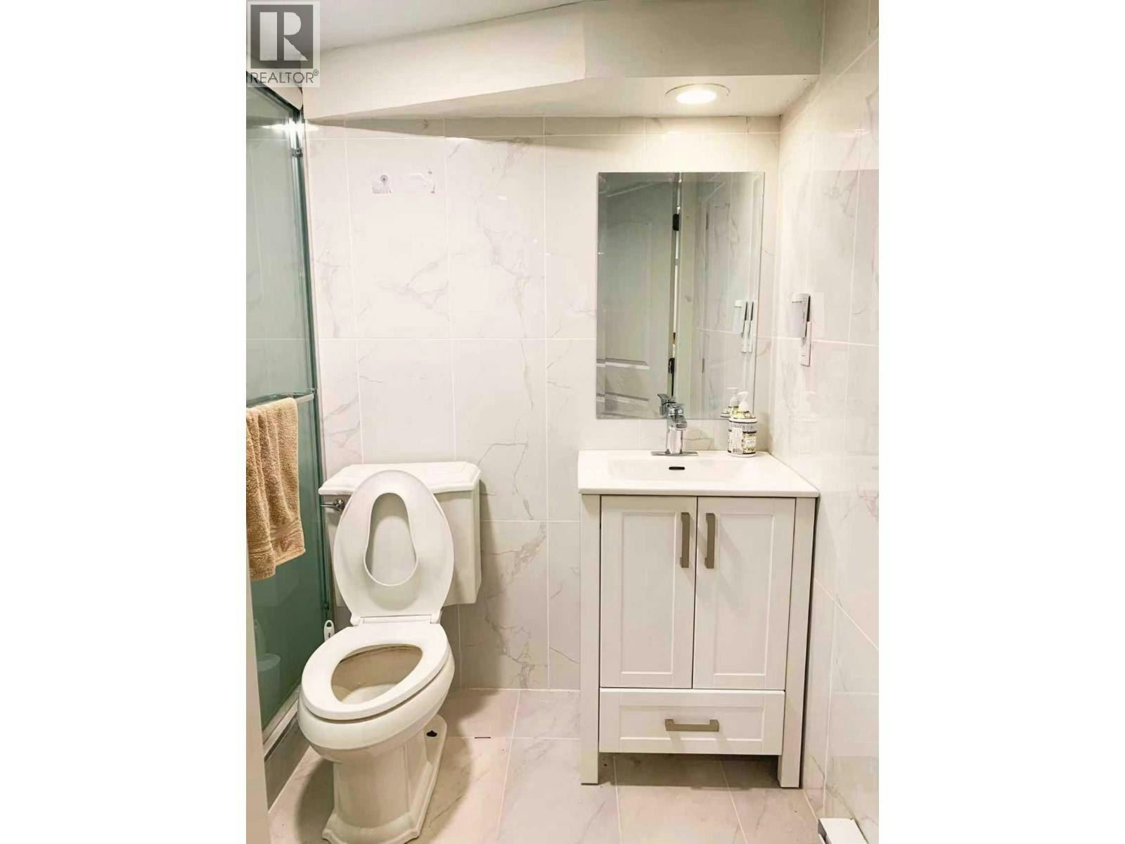 Lower Level-5669 Crown Street, Vancouver, BC, V6N 0B3 - 16
