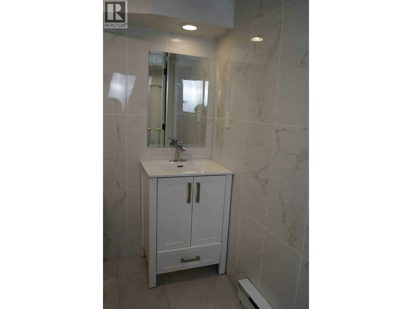 Lower Level-5669 Crown Street, Vancouver, BC, V6N 0B3 - 7
