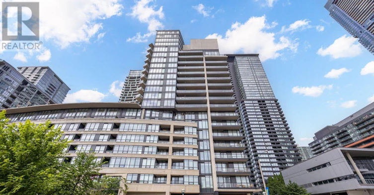 332-8 Telegram Mews, Toronto, ON, M5V 3Z5 - 2