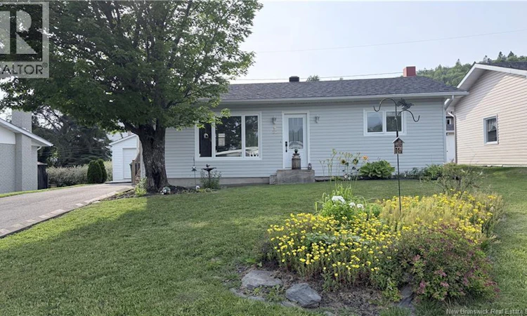 ave-52 Emile Simard Avenue