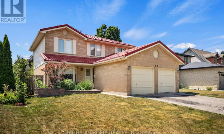 14 Duncan Crescent