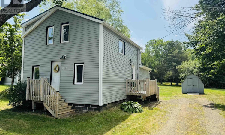 107 Maple Avenue