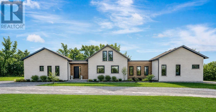 19485 Loyalist Parkway, Prince Edward County, ON, K0K 1T0