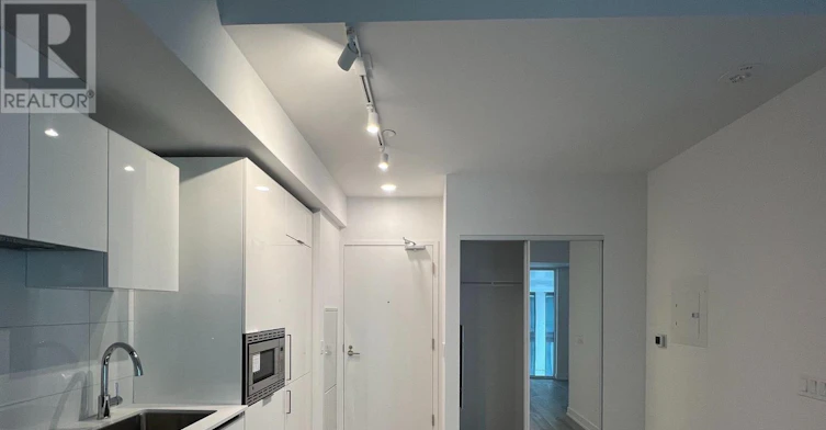 616-121 St. Patrick Street, Toronto, ON, M5T 0B8 - 3
