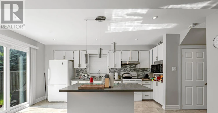 55 Chalmers Crescent, Ajax, ON, L1S 5Z8 - 9