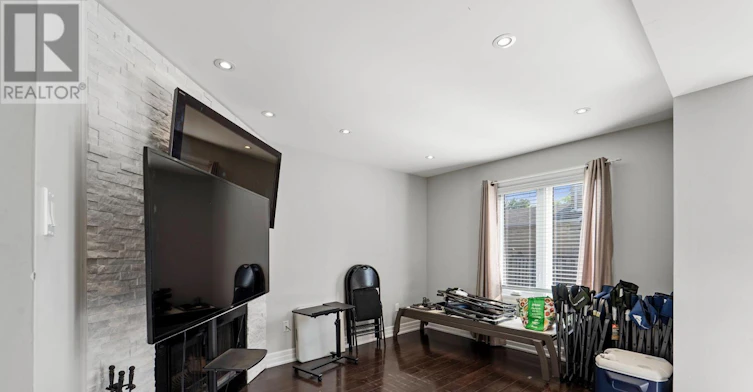 55 Chalmers Crescent, Ajax, ON, L1S 5Z8 - 12