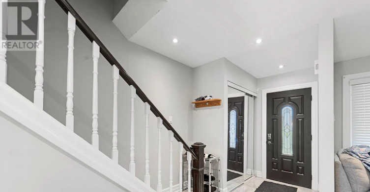 55 Chalmers Crescent, Ajax, ON, L1S 5Z8 - 5