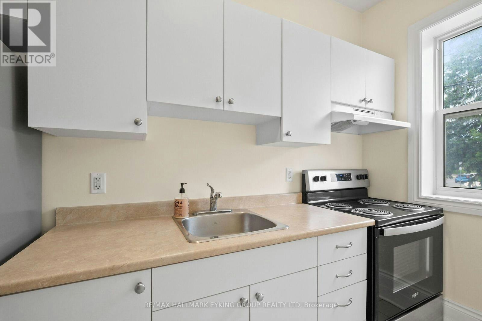 3-135 Concord Street S, Ottawa, ON, K1S 0Z3 - 18