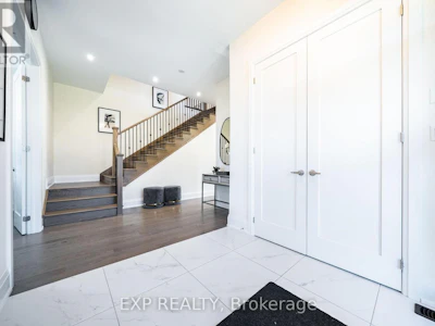 38 Bud Leggett Crescent - 5
