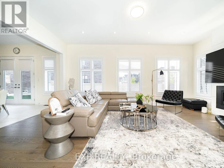 38 Bud Leggett Crescent, Georgina, ON, L4P 0T1 - 14