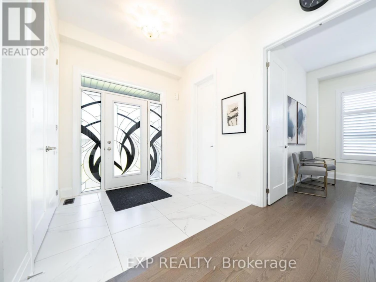 38 Bud Leggett Crescent, Georgina, ON, L4P 0T1 - 7