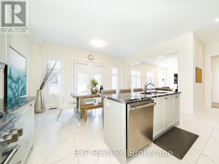 38 Bud Leggett Crescent, Georgina, ON, L4P 0T1 - 21