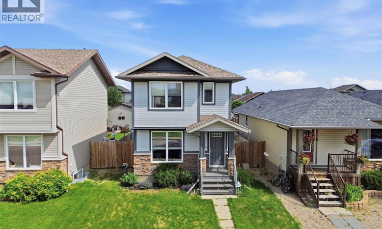 911 Glenview Cove