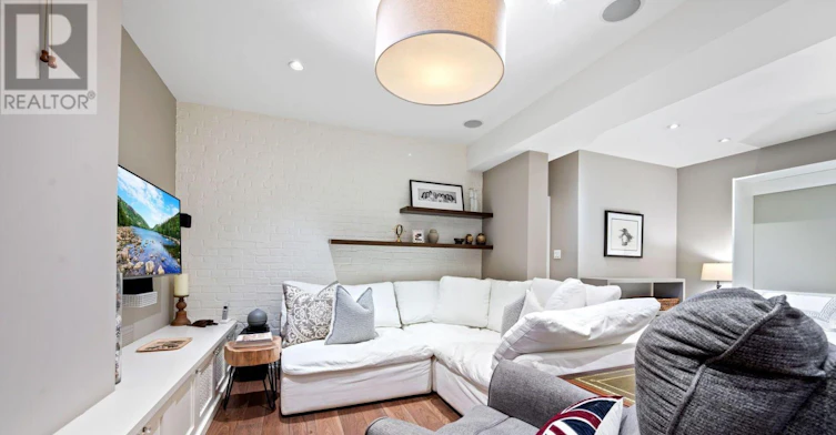 60 Thompson Avenue, Toronto, ON, M8Z 3T4 - 38