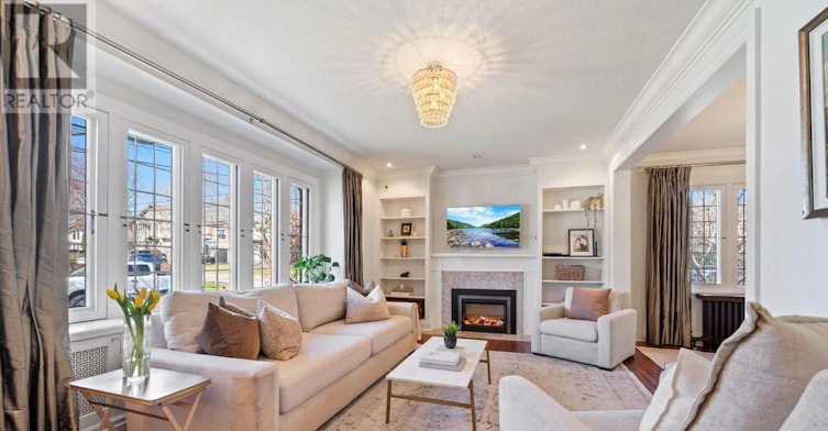 60 Thompson Avenue, Toronto, ON, M8Z 3T4 - 4