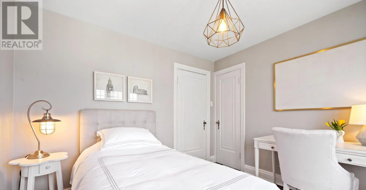 60 Thompson Avenue, Toronto, ON, M8Z 3T4 - 27