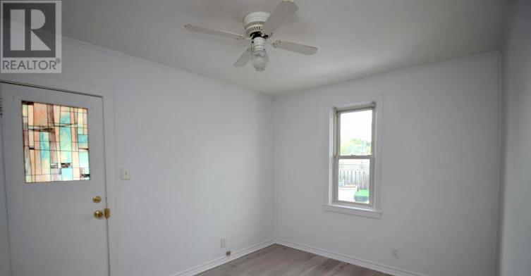 86 Argyle Crescent, St. Catharines, ON, L2P 2P4 - 8