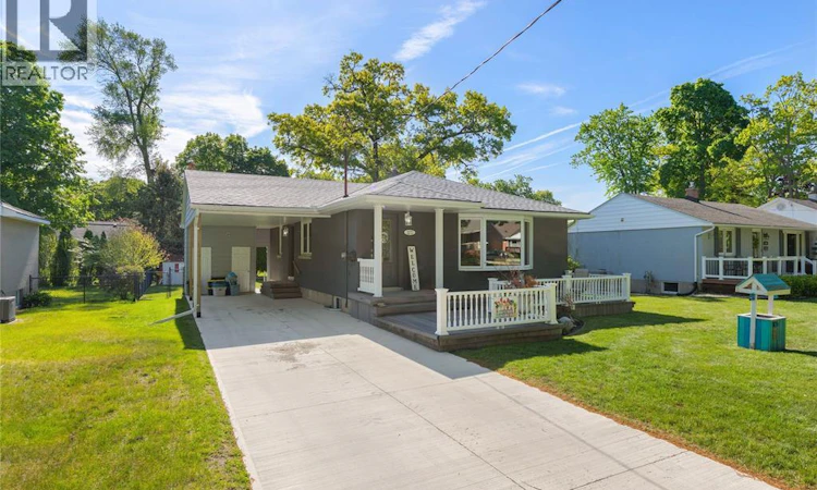 1272 Coral Way