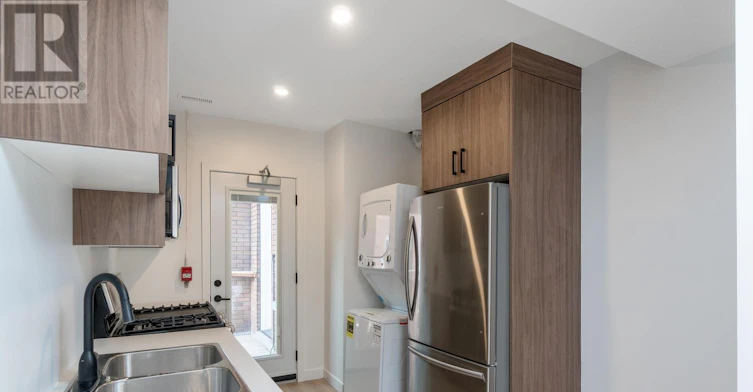 6-127 Victoria Avenue S, Hamilton, ON, L8N 2S9 - 13