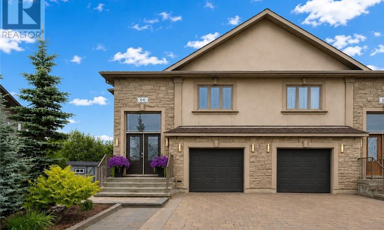 66 Eclipse Crescent