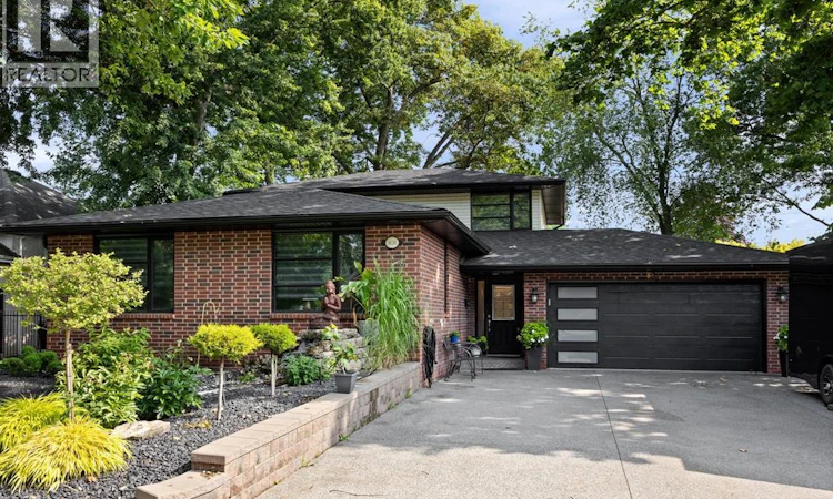 831 Lafferty