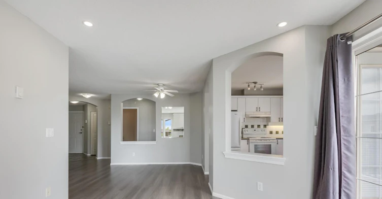 305-6336 197 Street, Langley, BC, V2Y 2T7 - 3