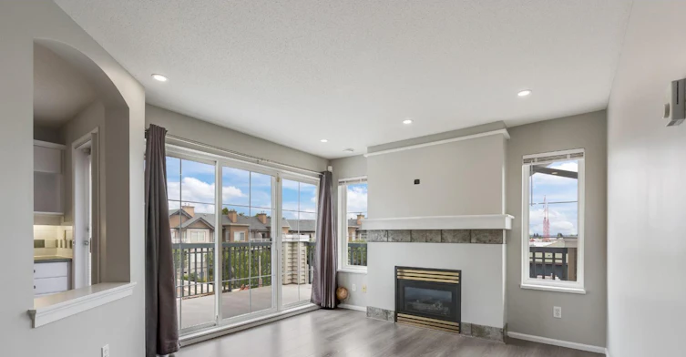 305-6336 197 Street, Langley, BC, V2Y 2T7 - 2