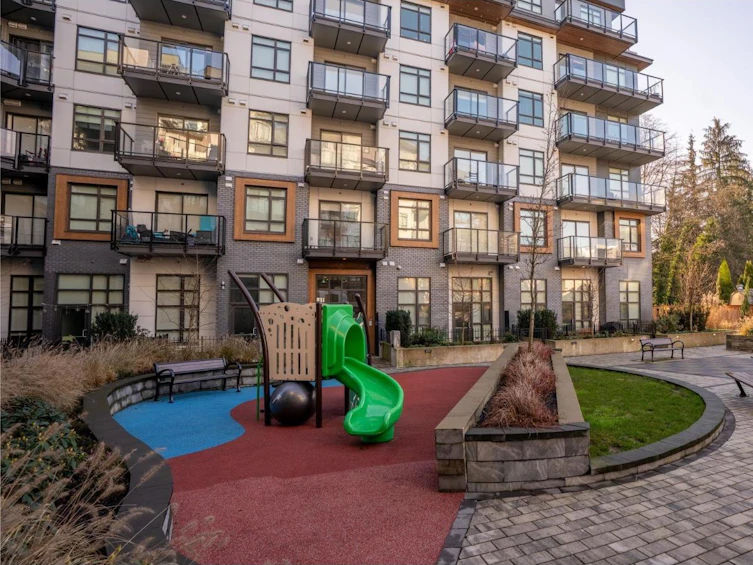 209-13969 96 Avenue, Surrey, BC, V3T 4M2 - 24