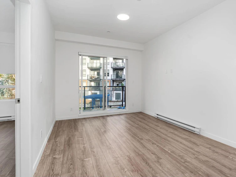 209-13969 96 Avenue, Surrey, BC, V3T 4M2 - 13