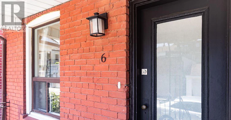 6 Macklem Avenue, Toronto, ON, M6J 3M2 - 2