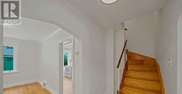 452 Sunnyside Avenue, Ottawa, ON, K1S 0S9 - 12