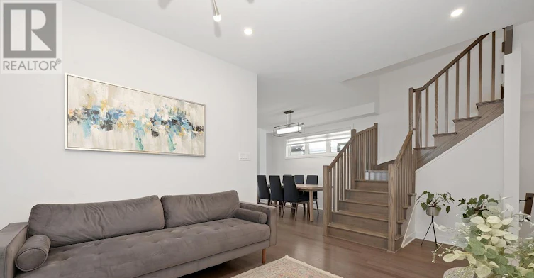 6483 Renaud Road, Ottawa, ON, K1W 0R8 - 7