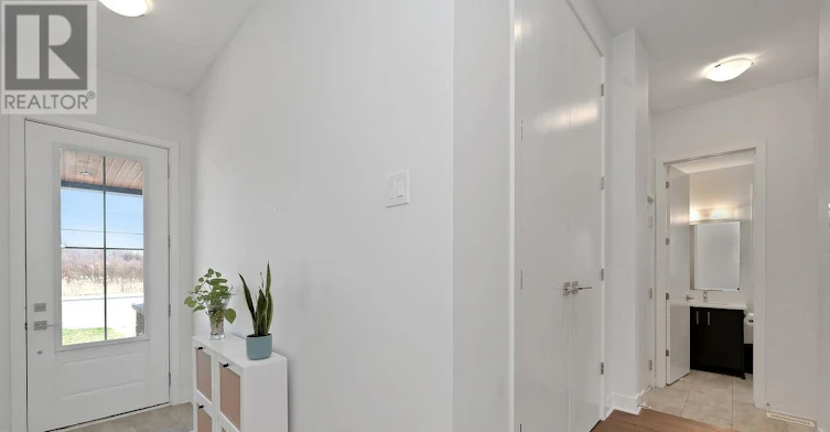 6483 Renaud Road, Ottawa, ON, K1W 0R8 - 3