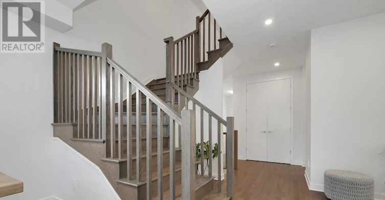 6483 Renaud Road, Ottawa, ON, K1W 0R8 - 4
