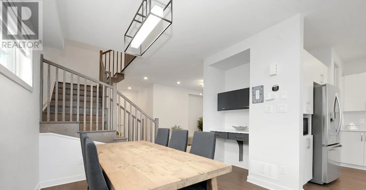 6483 Renaud Road, Ottawa, ON, K1W 0R8 - 10